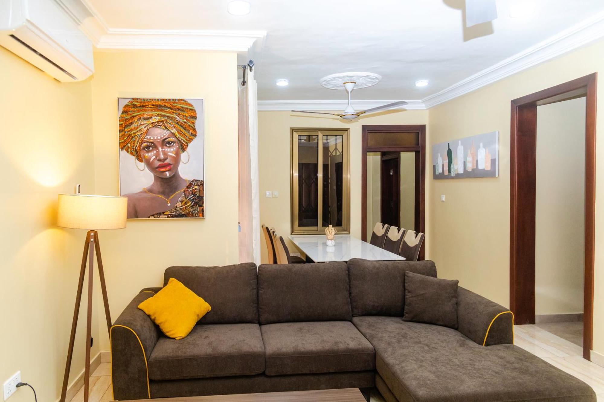 Maat Luxury Homes Accra Exteriör bild