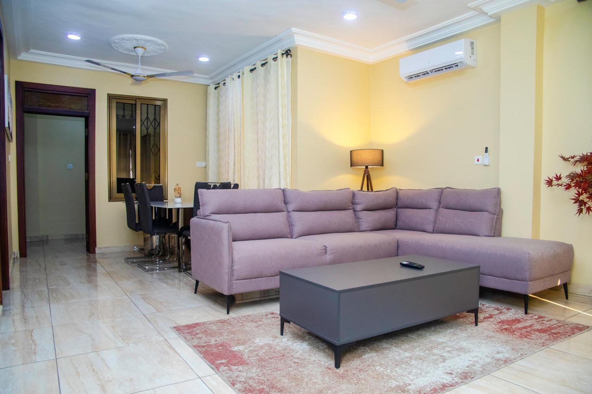 Maat Luxury Homes Accra Exteriör bild