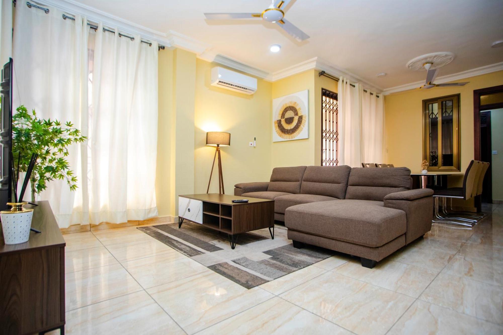 Maat Luxury Homes Accra Exteriör bild